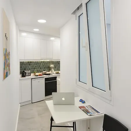 アパート Don Carlos