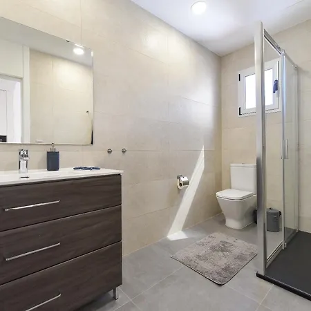 Don Carlos * ラスパルマス・デ・グランカナリア