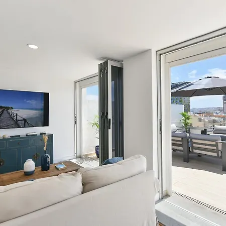 アパート Don Carlos