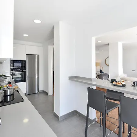 Don Carlos アパート *