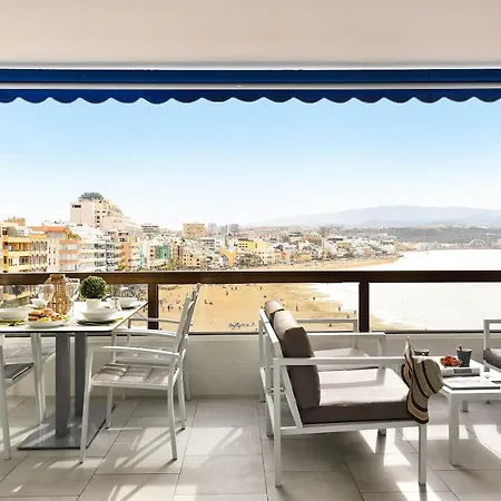 Don Carlos アパート